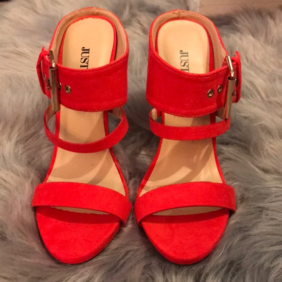 Coral heels - Picture 2 of 6